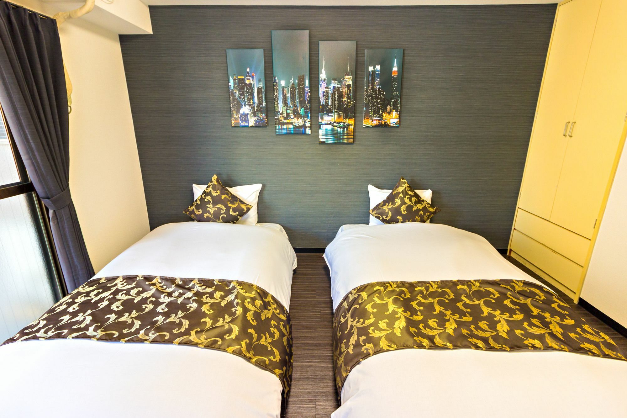 Hg Cozy Hotel No 35 日本橋駅前 โอซาก้า ภายนอก รูปภาพ