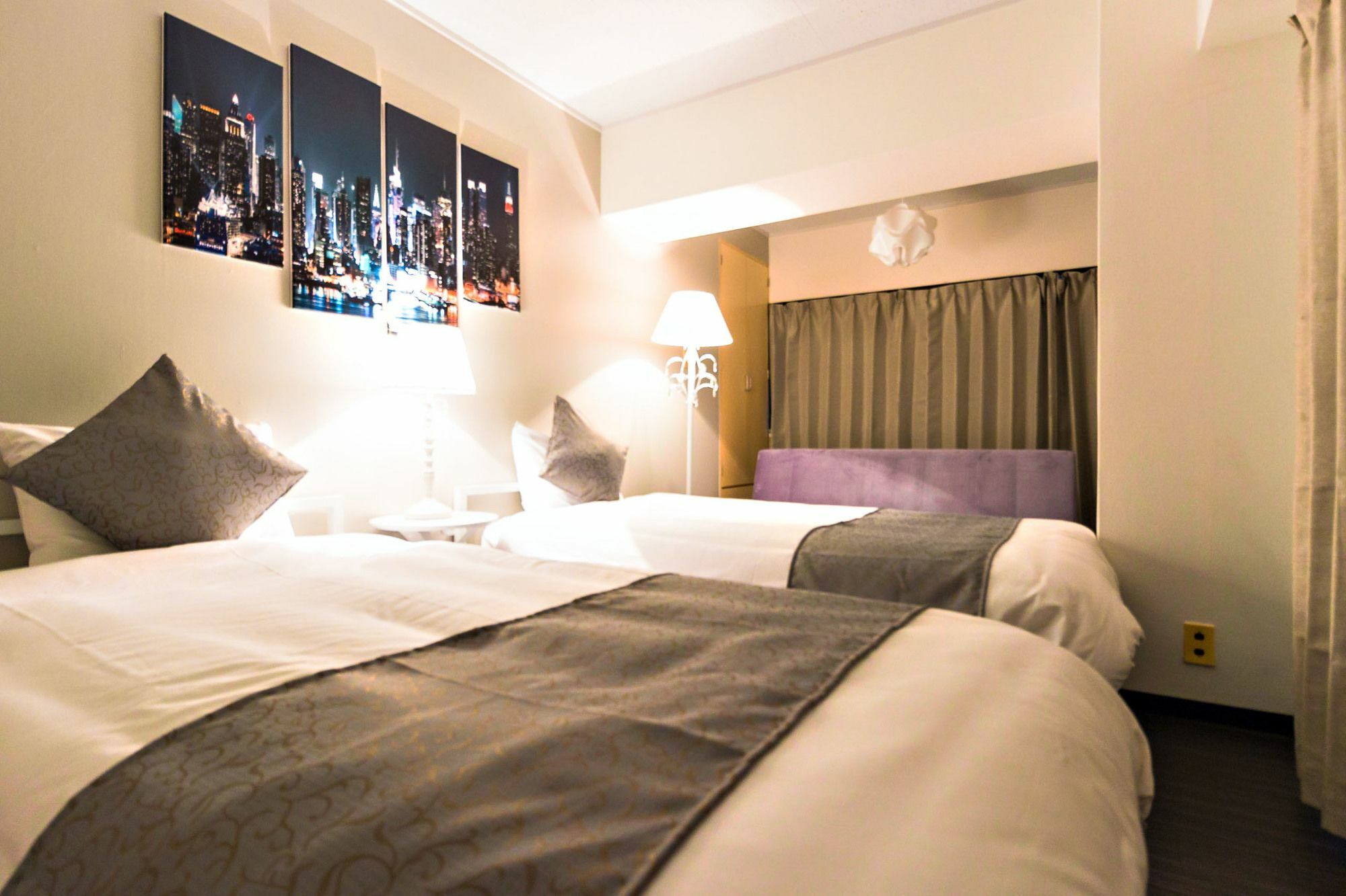Hg Cozy Hotel No 35 日本橋駅前 โอซาก้า ภายนอก รูปภาพ