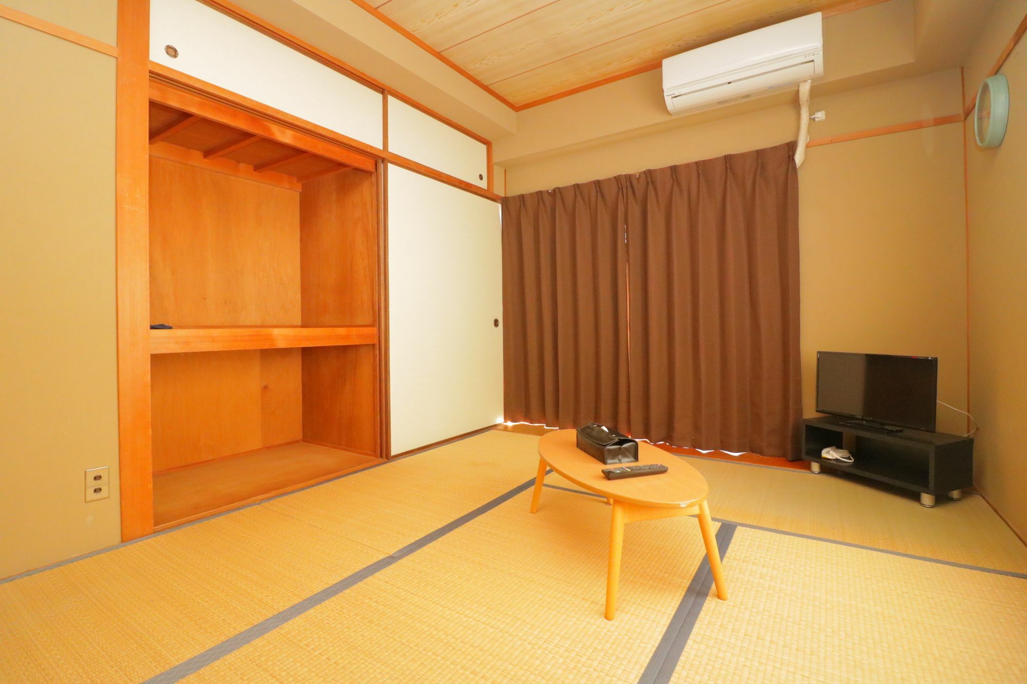 Hg Cozy Hotel No 35 日本橋駅前 โอซาก้า ภายนอก รูปภาพ